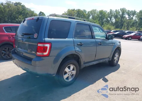 2012 Ford Escape Xlt z USA, uszkodzony, nr VIN 1FMCU0DG6CKA64704